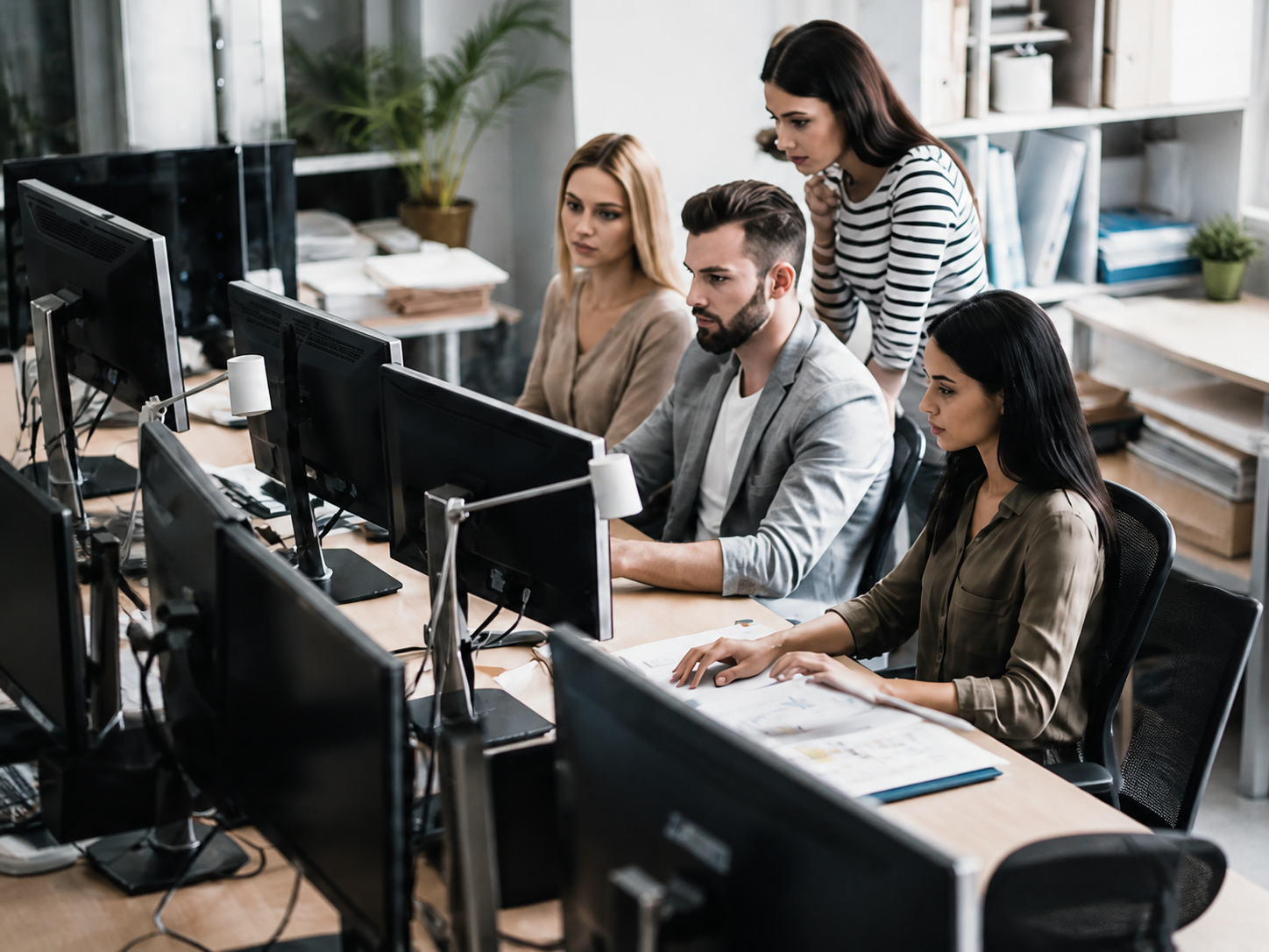 KI-generierte Darstellung: Team bei der Entwicklung von Trading-Software